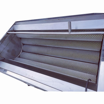 comprar Eficiencia multifunción Automática industrial de batatas, tubérculos de taro, zanahoria, pescado, jengibre, pelador de patatas dulces Fabricación en línea